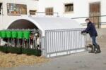 CalfHouse Premium XXL mit Umzäunung u. Tränke/Troghalter