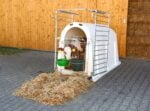 CalfHouse PE UV+ mit leichter Umzäunung, mit zusätzlichem UV-Schutz
